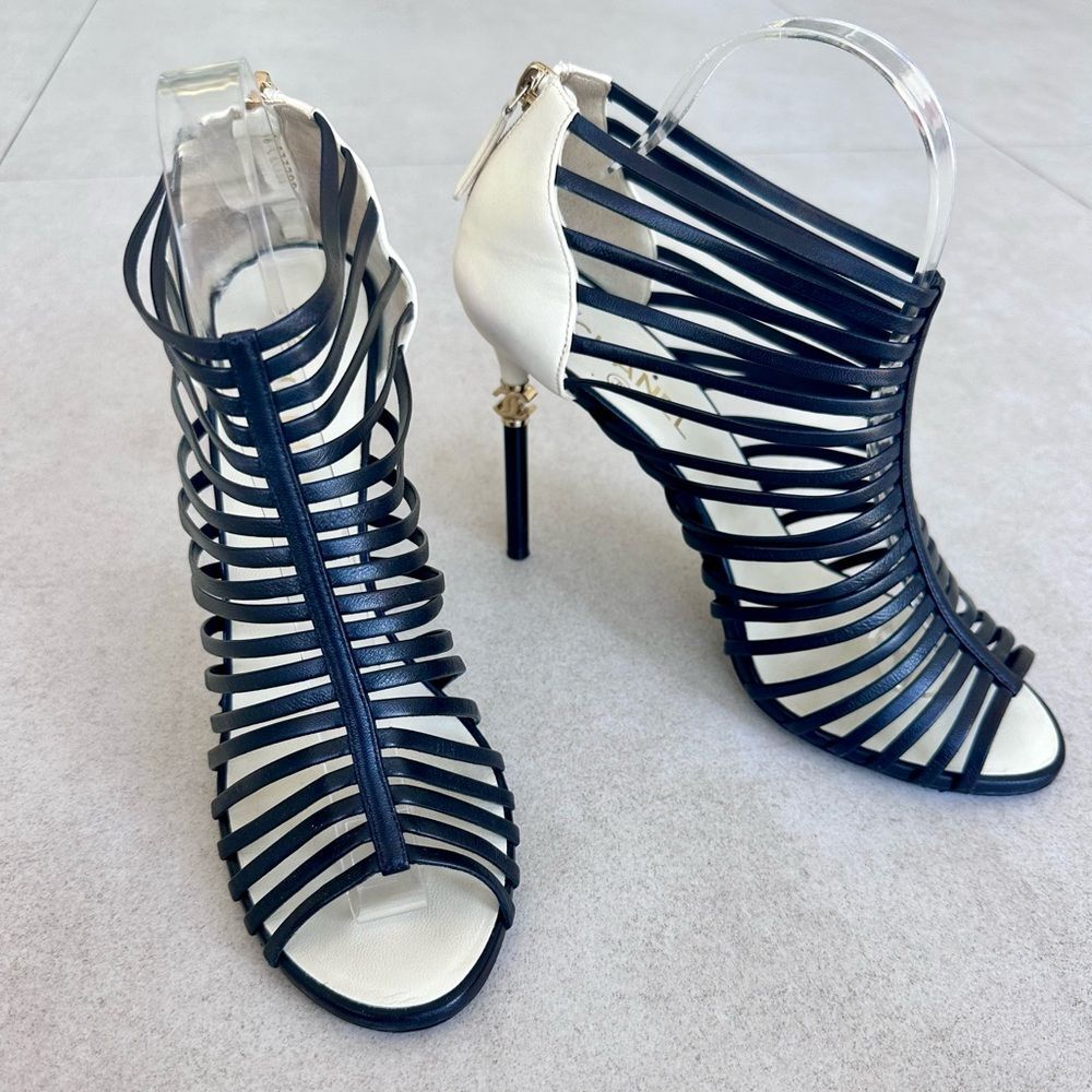 Chanel Caged CC Gladiator High Heel Peep Toe Sandals Black & Ivory Leather EU 41